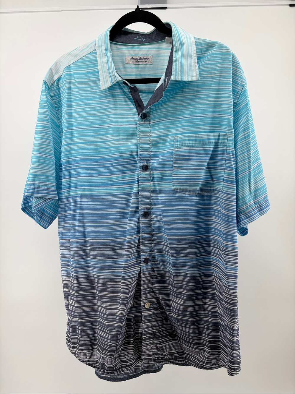 Tommy Bahama Coconut Point Shirt Mens XL Tencel Blend Island Zone Hawaiian